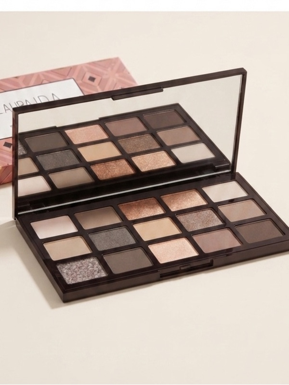Laura Geller Cosmetic Eyeshadow Palette-The Casual Collection